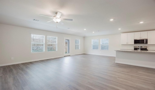 2121 Gustavus Drive, Sherman, TX 75092, 4 Habitaciones Habitaciones , ,3 BañosBaños,Residential Lease,En Alquiler,2121 Gustavus Drive,20887431