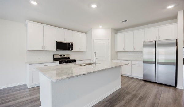 2121 Gustavus Drive, Sherman, TX 75092, 4 Habitaciones Habitaciones , ,3 BañosBaños,Residential Lease,En Alquiler,2121 Gustavus Drive,20887431