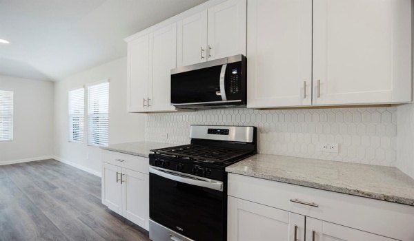 2121 Gustavus Drive, Sherman, TX 75092, 4 Habitaciones Habitaciones , ,3 BañosBaños,Residential Lease,En Alquiler,2121 Gustavus Drive,20887431