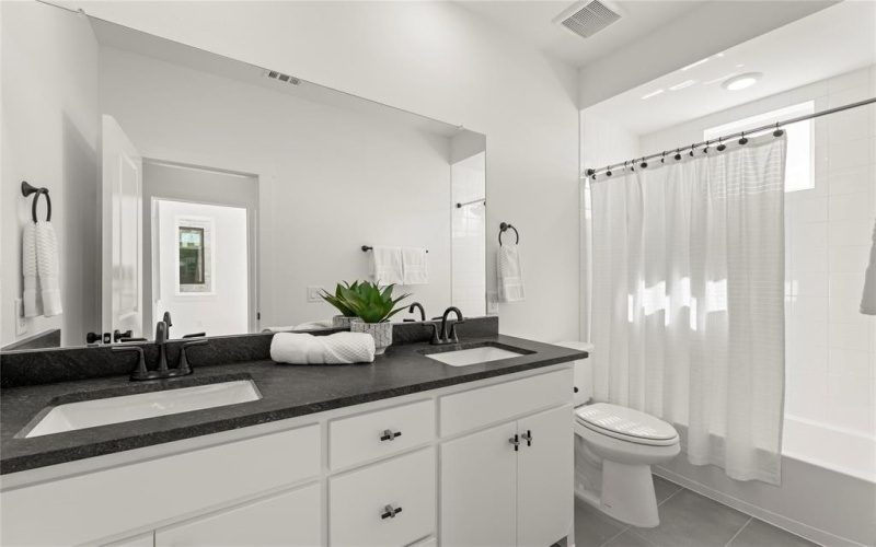 2017 Aldrich Mews, Celina, TX 75009, 3 Bedrooms Bedrooms, ,2 BathroomsBathrooms,Residential,For Sale,2017 Aldrich Mews,20889578