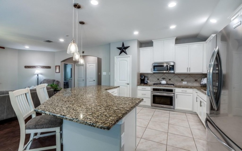 10113 Long Branch Drive, McKinney, TX 75071, 3 Bedrooms Bedrooms, ,2 BathroomsBathrooms,Residential,For Sale,10113 Long Branch Drive,20887483
