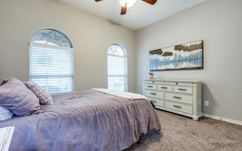 10113 Long Branch Drive, McKinney, TX 75071, 3 Bedrooms Bedrooms, ,2 BathroomsBathrooms,Residential,For Sale,10113 Long Branch Drive,20887483