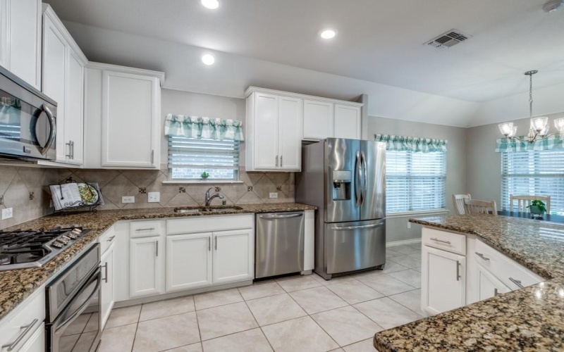 10113 Long Branch Drive, McKinney, TX 75071, 3 Bedrooms Bedrooms, ,2 BathroomsBathrooms,Residential,For Sale,10113 Long Branch Drive,20887483
