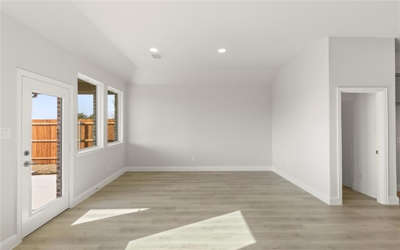 2121 Rhodora Avenue, Forney, TX 75126, 4 Habitaciones Habitaciones , ,2 BañosBaños,Residential,En Venta,2121 Rhodora Avenue,20889618