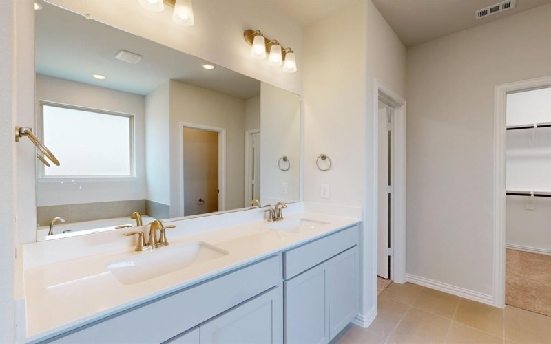 3620 Lavon Drive, Celina, TX 75009, 4 Bedrooms Bedrooms, ,3 BathroomsBathrooms,Residential,For Sale,3620 Lavon Drive,20887579