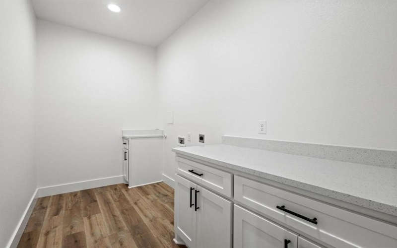 248 Karen Drive, Denison, TX 75021, 3 Habitaciones Habitaciones , ,2 BañosBaños,Residential,En Venta,248 Karen Drive,20889670