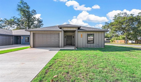 634 W Owings, Denison, TX 75020, 3 Bedrooms Bedrooms, ,2 BathroomsBathrooms,Residential,For Sale,634 W Owings,20887612