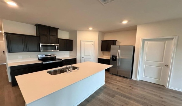 1421 Aleia Cove, Sherman, TX 75092, 3 Bedrooms Bedrooms, ,2 BathroomsBathrooms,Residential Lease,For Rent,1421 Aleia Cove,20890279