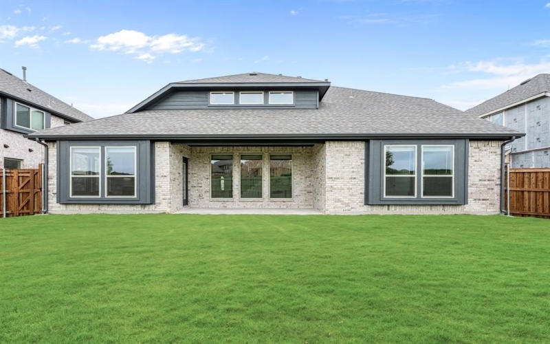 2404 Cornwall Lane, Forney, TX 75126, 4 Bedrooms Bedrooms, ,3 BathroomsBathrooms,Residential,For Sale,2404 Cornwall Lane,20890393
