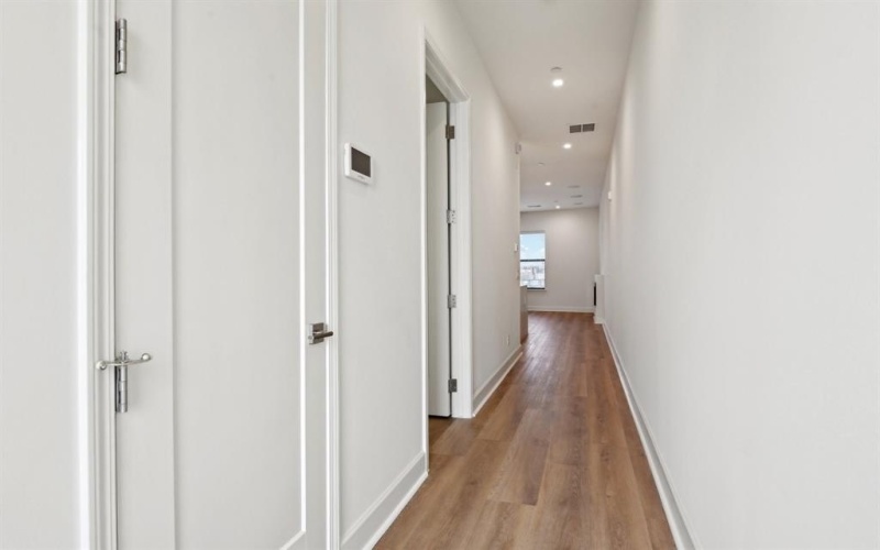 1901 S Harwood Street #308, Dallas, TX 75215, 2 Habitaciones Habitaciones , ,2 BañosBaños,Residential,En Venta,1901 S Harwood Street,20890458