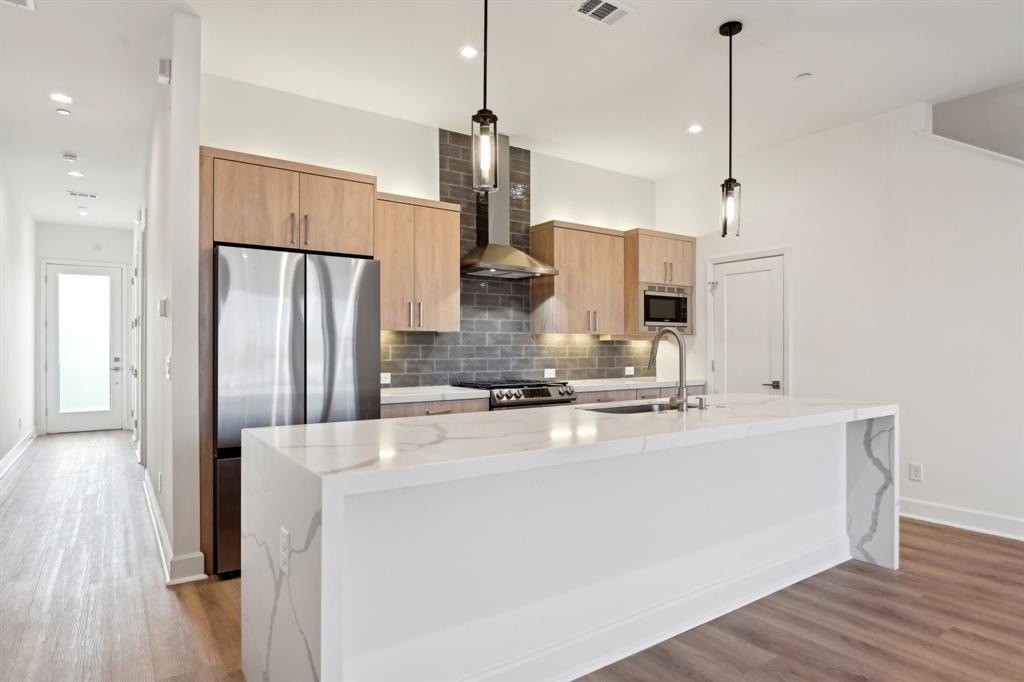 1901 S Harwood Street #307, Dallas, TX 75215, 2 Habitaciones Habitaciones , ,2 BañosBaños,Residential,En Venta,1901 S Harwood Street,20890489