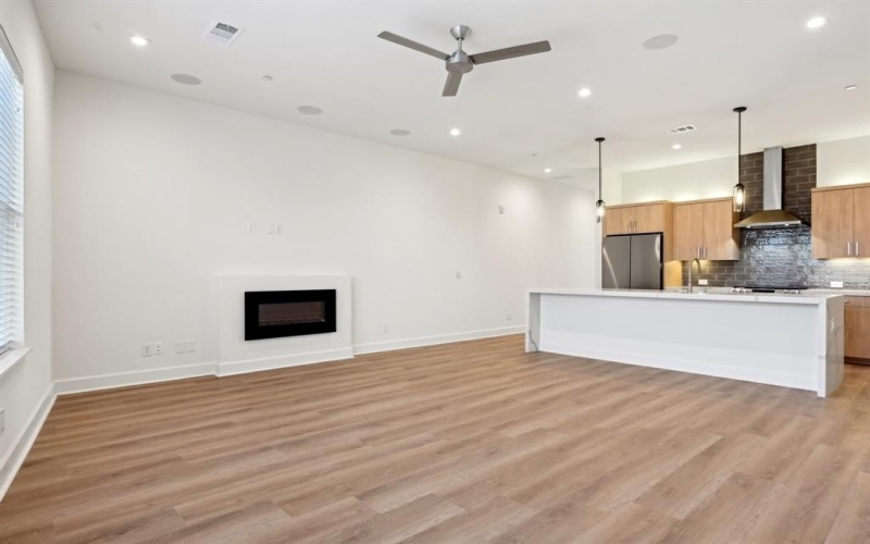 1901 S Harwood Street #307, Dallas, TX 75215, 2 Habitaciones Habitaciones , ,2 BañosBaños,Residential,En Venta,1901 S Harwood Street,20890489