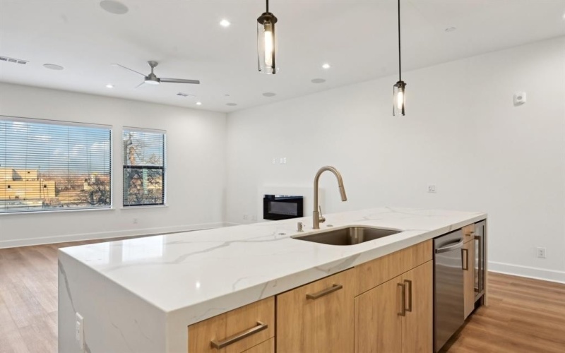 1901 S Harwood Street #307, Dallas, TX 75215, 2 Habitaciones Habitaciones , ,2 BañosBaños,Residential,En Venta,1901 S Harwood Street,20890489