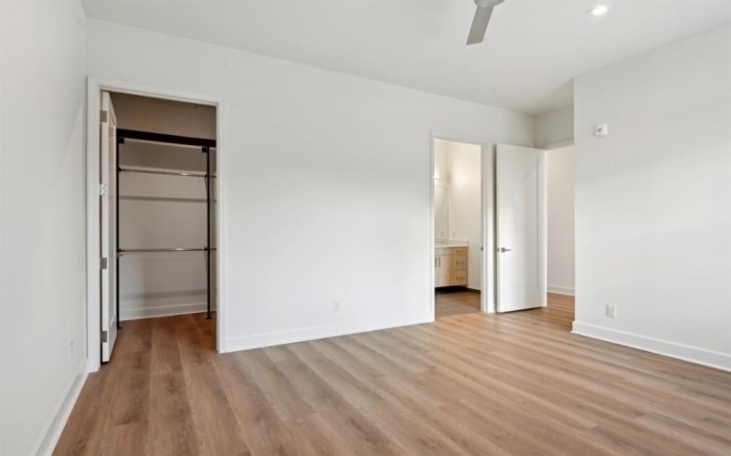 1901 S Harwood Street #307, Dallas, TX 75215, 2 Habitaciones Habitaciones , ,2 BañosBaños,Residential,En Venta,1901 S Harwood Street,20890489