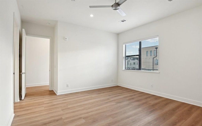 1901 S Harwood Street #307, Dallas, TX 75215, 2 Habitaciones Habitaciones , ,2 BañosBaños,Residential,En Venta,1901 S Harwood Street,20890489