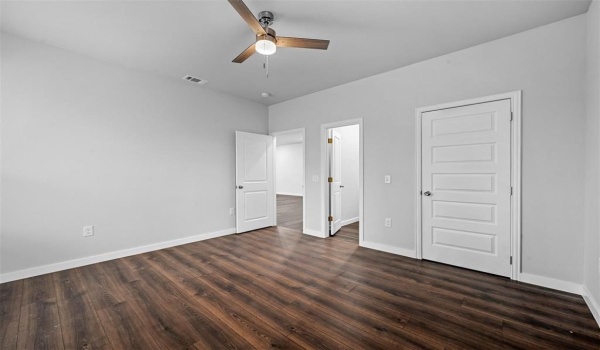 142 Mohican Trail, Mabank, TX 75156, 3 Bedrooms Bedrooms, ,2 BathroomsBathrooms,Residential Lease,For Rent,142 Mohican Trail,20890568