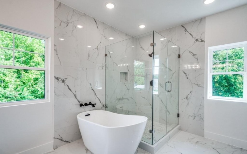 706 W White Avenue, McKinney, TX 75069, 4 Bedrooms Bedrooms, ,3 BathroomsBathrooms,Residential,For Sale,706 W White Avenue,20890878
