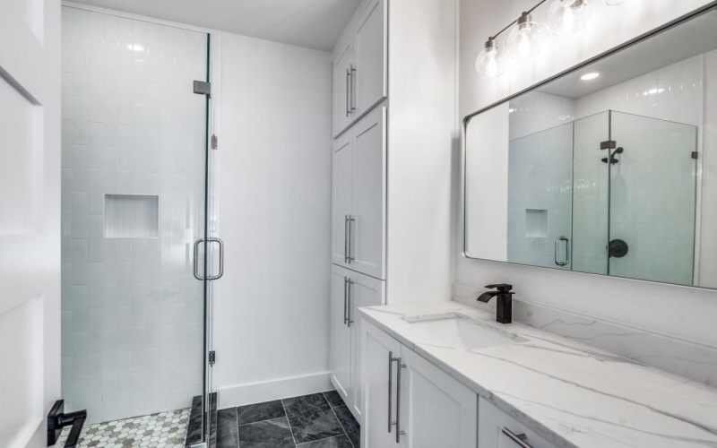 706 W White Avenue, McKinney, TX 75069, 4 Bedrooms Bedrooms, ,3 BathroomsBathrooms,Residential,For Sale,706 W White Avenue,20890878