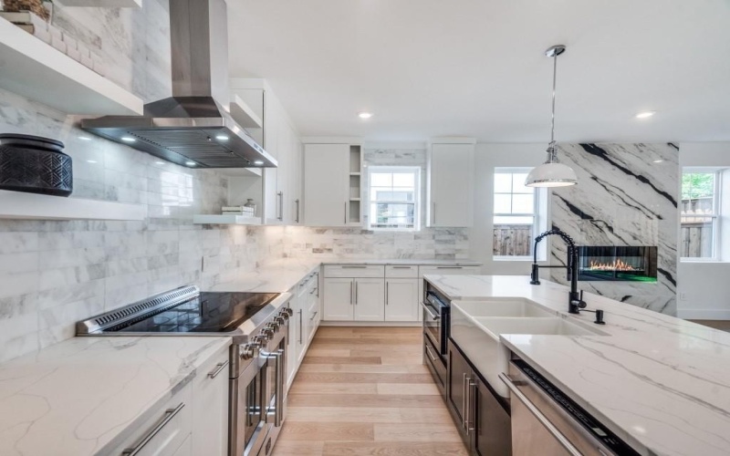 706 W White Avenue, McKinney, TX 75069, 4 Bedrooms Bedrooms, ,3 BathroomsBathrooms,Residential,For Sale,706 W White Avenue,20890878