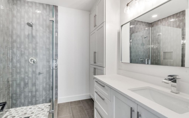 708 W White Avenue, McKinney, TX 75069, 4 Bedrooms Bedrooms, ,3 BathroomsBathrooms,Residential,For Sale,708 W White Avenue,20890886