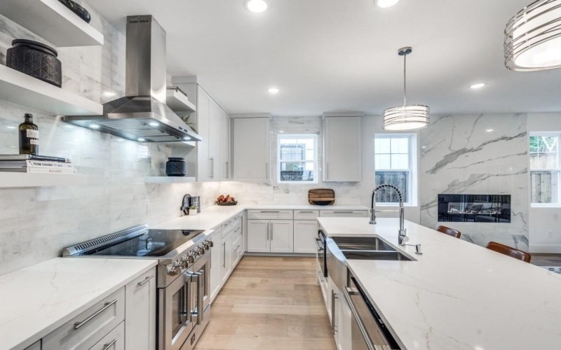 708 W White Avenue, McKinney, TX 75069, 4 Bedrooms Bedrooms, ,3 BathroomsBathrooms,Residential,For Sale,708 W White Avenue,20890886