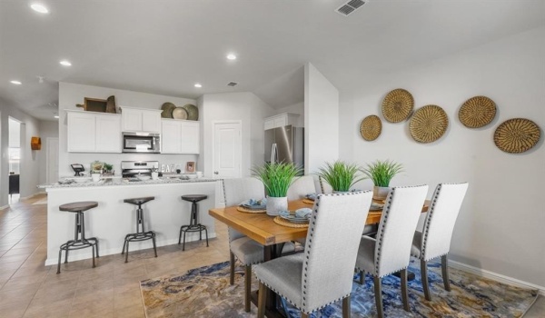 8205 BELTMILL Parkway, Fort Worth, TX 76131, 4 Habitaciones Habitaciones , ,2 BañosBaños,Residential,En Venta,8205 BELTMILL Parkway,20892043