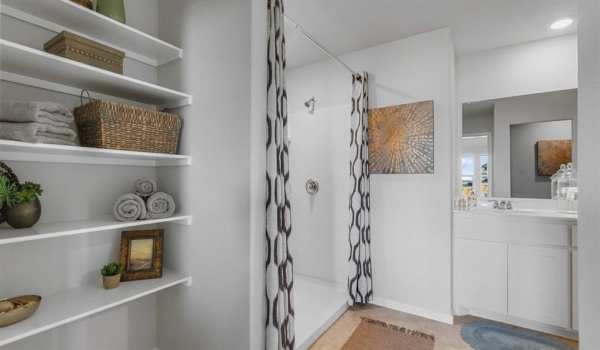 8205 BELTMILL Parkway, Fort Worth, TX 76131, 4 Habitaciones Habitaciones , ,2 BañosBaños,Residential,En Venta,8205 BELTMILL Parkway,20892043