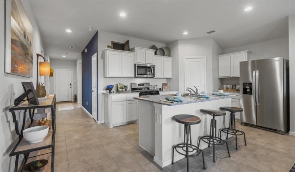 8205 BELTMILL Parkway, Fort Worth, TX 76131, 4 Habitaciones Habitaciones , ,2 BañosBaños,Residential,En Venta,8205 BELTMILL Parkway,20892043