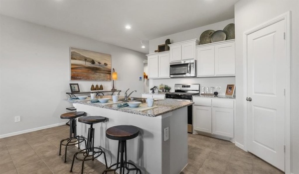 8205 BELTMILL Parkway, Fort Worth, TX 76131, 4 Habitaciones Habitaciones , ,2 BañosBaños,Residential,En Venta,8205 BELTMILL Parkway,20892043