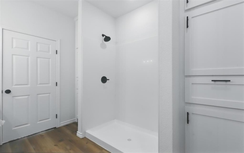 3611 War Paint Trail, Granbury, TX 76048, 3 Habitaciones Habitaciones , ,2 BañosBaños,Residential,En Venta,3611 War Paint Trail,20892238