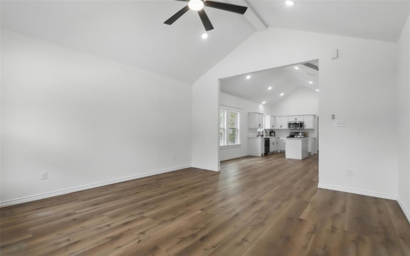 3611 War Paint Trail, Granbury, TX 76048, 3 Habitaciones Habitaciones , ,2 BañosBaños,Residential,En Venta,3611 War Paint Trail,20892238