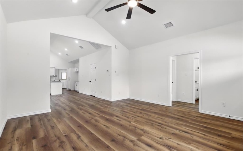 3611 War Paint Trail, Granbury, TX 76048, 3 Habitaciones Habitaciones , ,2 BañosBaños,Residential,En Venta,3611 War Paint Trail,20892238