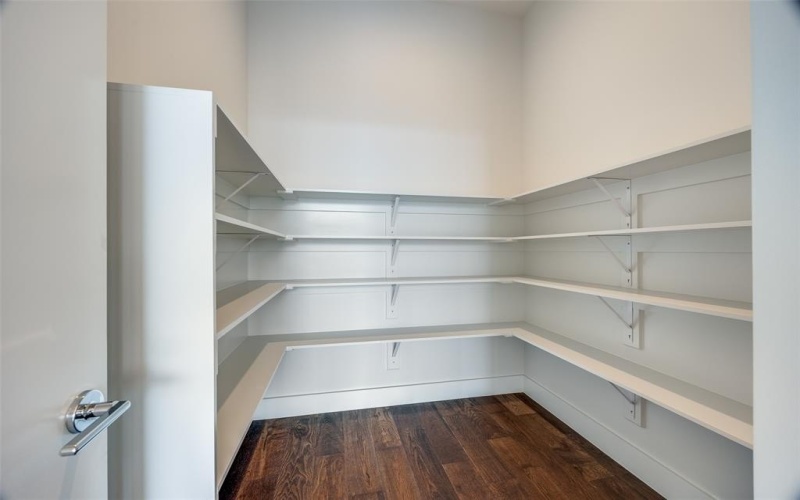 8119 Douglas Avenue #1403, Dallas, TX 75225, 2 Bedrooms Bedrooms, ,2 BathroomsBathrooms,Residential Lease,For Rent,8119 Douglas Avenue,20892386
