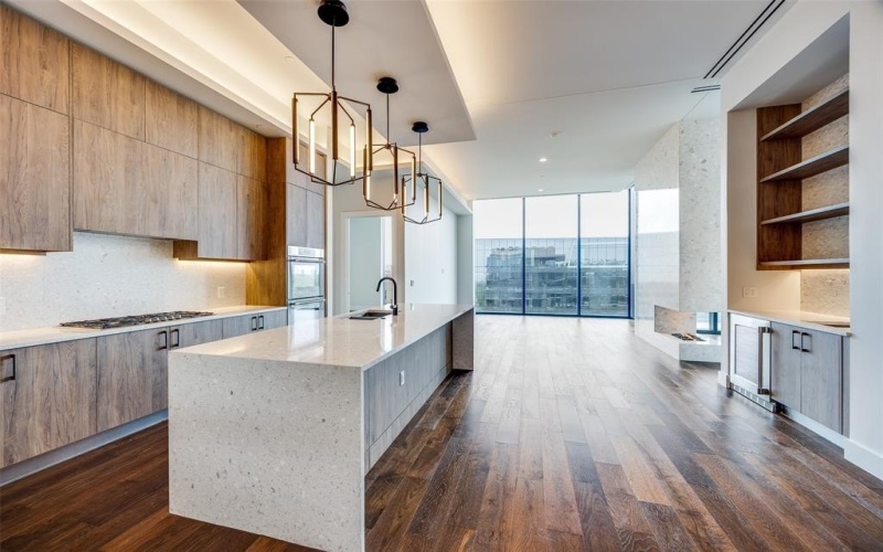 8119 Douglas Avenue #1403, Dallas, TX 75225, 2 Bedrooms Bedrooms, ,2 BathroomsBathrooms,Residential Lease,For Rent,8119 Douglas Avenue,20892386