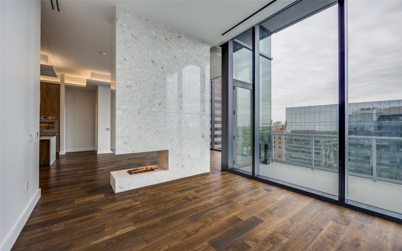 8119 Douglas Avenue #1403, Dallas, TX 75225, 2 Bedrooms Bedrooms, ,2 BathroomsBathrooms,Residential Lease,For Rent,8119 Douglas Avenue,20892386