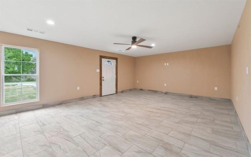 4222 Terri Lee Lane, Granbury, TX 76048, 3 Bedrooms Bedrooms, ,1 BathroomBathrooms,Residential,For Sale,4222 Terri Lee Lane,20892696