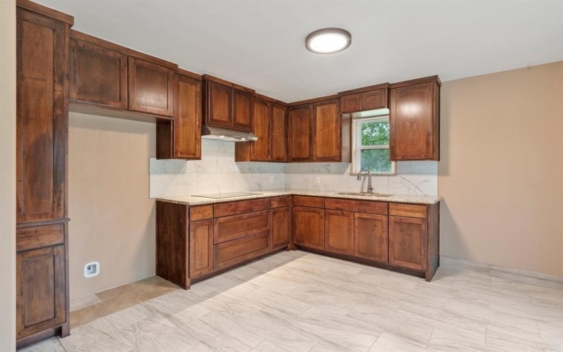 4222 Terri Lee Lane, Granbury, TX 76048, 3 Bedrooms Bedrooms, ,1 BathroomBathrooms,Residential,For Sale,4222 Terri Lee Lane,20892696
