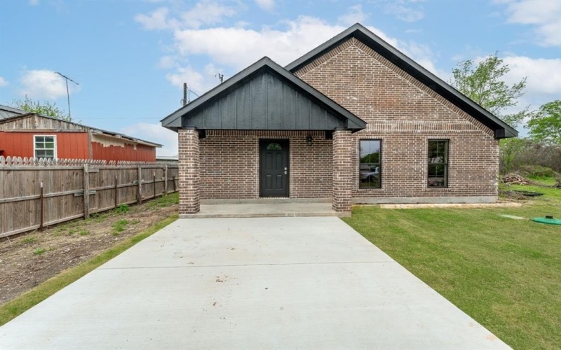 4222 Terri Lee Lane, Granbury, TX 76048, 3 Bedrooms Bedrooms, ,1 BathroomBathrooms,Residential,For Sale,4222 Terri Lee Lane,20892696