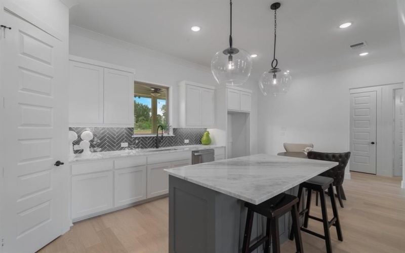 320 Monument Place, Reno, TX 76020, 3 Bedrooms Bedrooms, ,2 BathroomsBathrooms,Residential,For Sale,320 Monument Place,20892912