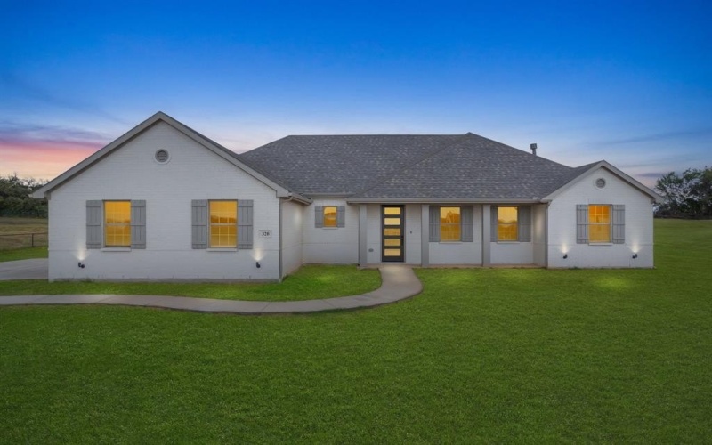 320 Monument Place, Reno, TX 76020, 3 Bedrooms Bedrooms, ,2 BathroomsBathrooms,Residential,For Sale,320 Monument Place,20892912