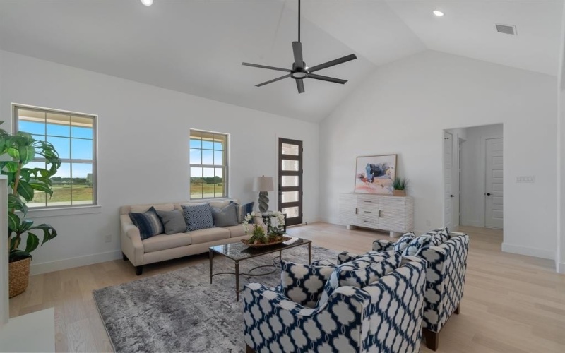 320 Monument Place, Reno, TX 76020, 3 Bedrooms Bedrooms, ,2 BathroomsBathrooms,Residential,For Sale,320 Monument Place,20892912