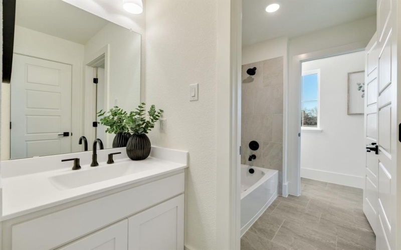 8413 Witt Street, North Richland Hills, TX 76182, 5 Bedrooms Bedrooms, ,6 BathroomsBathrooms,Residential,For Sale,8413 Witt Street,20892931