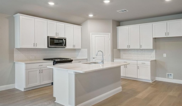 2201 Dunbar Drive, Sherman, TX 75092, 3 Bedrooms Bedrooms, ,2 BathroomsBathrooms,Residential,For Sale,2201 Dunbar Drive,20893275