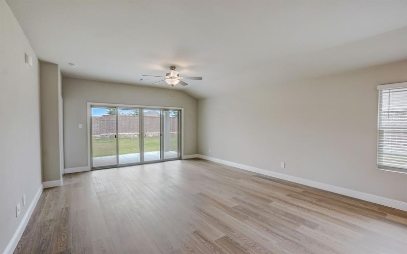 2201 Dunbar Drive, Sherman, TX 75092, 3 Bedrooms Bedrooms, ,2 BathroomsBathrooms,Residential,For Sale,2201 Dunbar Drive,20893275