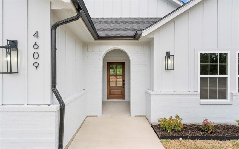 4609 Eagle Nest Court, Granbury, TX 76048, 4 Habitaciones Habitaciones , ,2 BañosBaños,Residential,En Venta,4609 Eagle Nest Court,20895675