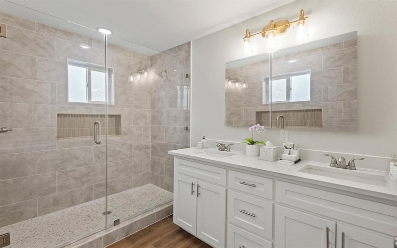 1244 Lowe Street, Fort Worth, TX 76110, 3 Habitaciones Habitaciones , ,2 BañosBaños,Residential Lease,En Alquiler,1244 Lowe Street,20895719