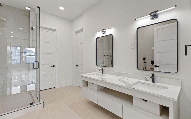 4146 Khawlah Nafal Court, Irving, TX 75038, 4 Bedrooms Bedrooms, ,5 BathroomsBathrooms,Residential,For Sale,4146 Khawlah Nafal Court,20895755
