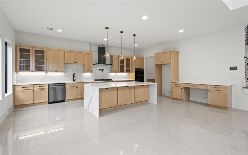 4146 Khawlah Nafal Court, Irving, TX 75038, 4 Bedrooms Bedrooms, ,5 BathroomsBathrooms,Residential,For Sale,4146 Khawlah Nafal Court,20895755