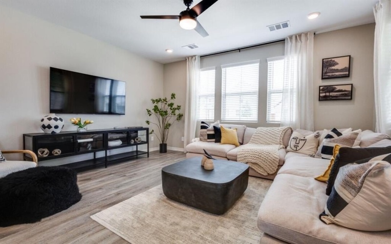 8525 Leyton, The Colony, TX 75056, 3 Bedrooms Bedrooms, ,2 BathroomsBathrooms,Residential Lease,For Rent,8525 Leyton,20893527