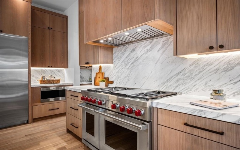 4801 W Hanover Avenue, Dallas, TX 75209, 5 Bedrooms Bedrooms, ,5 BathroomsBathrooms,Residential,For Sale,4801 W Hanover Avenue,20893549